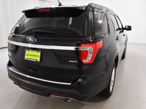 Used 2018 Ford Explorer XLT w/ Equipment Group 202A AWD/4WD image 12