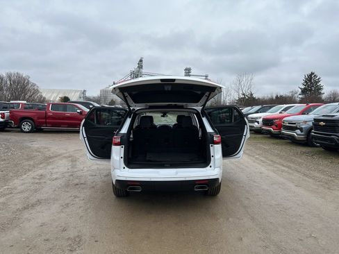 Certified 2021 Chevrolet Traverse High Country image 13