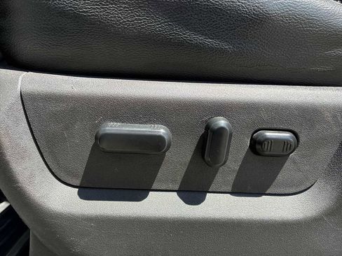 Used 2015 Ford F250 Lariat w/ Lariat Ultimate Package AWD/4WD image 13
