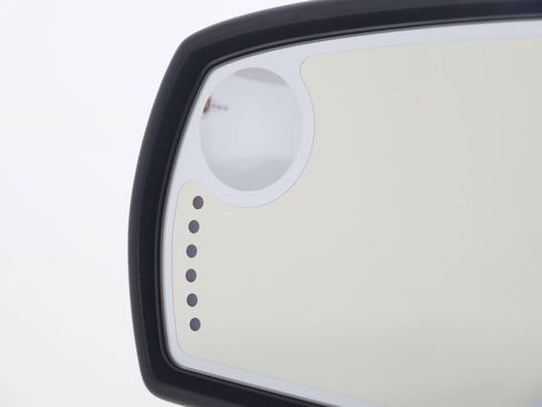 Used 2016 GMC Sierra 2500 Denali w/ Suspension Package, Off-Road AWD/4WD image 25