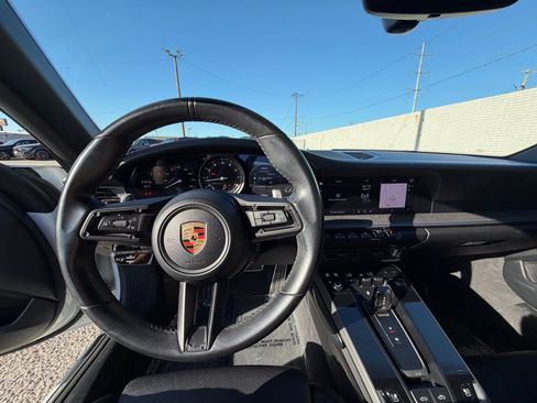 Used 2023 Porsche 911 Carrera image 12