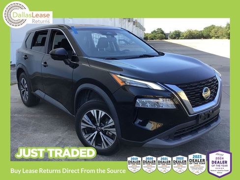 Used 2021 Nissan Rogue SV FWD image 1