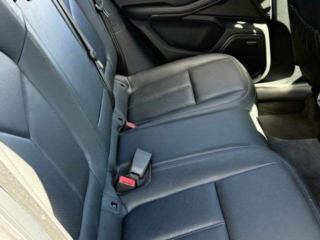 Used 2026 Porsche Macan AWD/4WD image 20