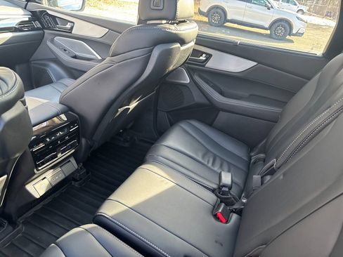 Used 2026 Acura MDX w/ Technology Package image 13