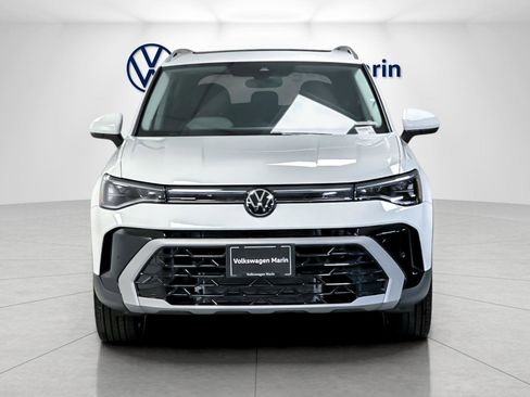 New 2026 Volkswagen Taos SEL image 8