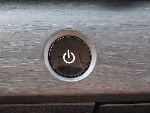 Used 2024 Nissan Ariya FWD image 24