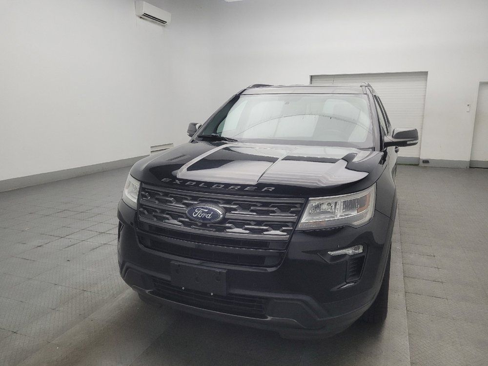 Used 2018 Ford Explorer XLT w/ Equipment Group 202A FWD image 15