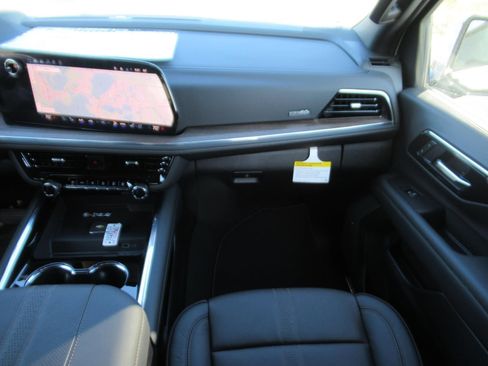 New 2026 Chevrolet Tahoe High Country image 13