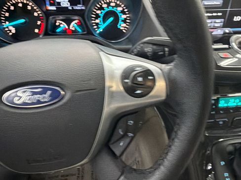 Used 2014 Ford Escape Titanium FWD image 27