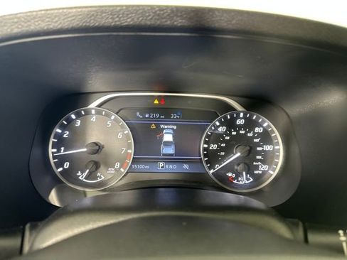 Used 2024 Nissan Frontier SL w/ Technology Package image 17