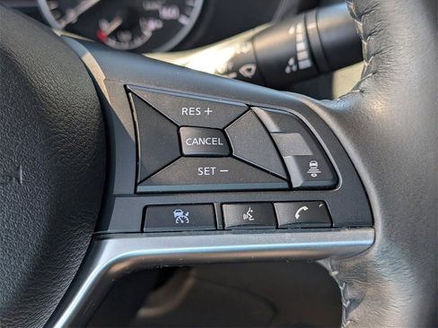 Certified 2022 Nissan Sentra SV image 19