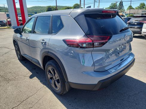New 2026 Nissan Rogue SV AWD/4WD image 6