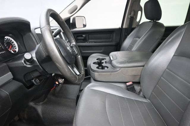 Used 2016 RAM 2500 Tradesman w/ Chrome Appearance Group AWD/4WD image 16