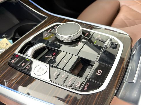 New 2026 BMW X5 xDrive50e w/ M Sport Package image 16