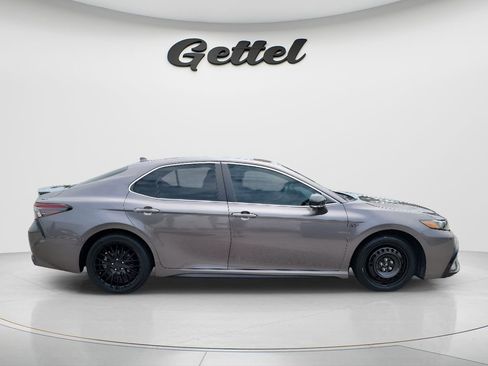 Certified 2023 Toyota Camry SE FWD image 4