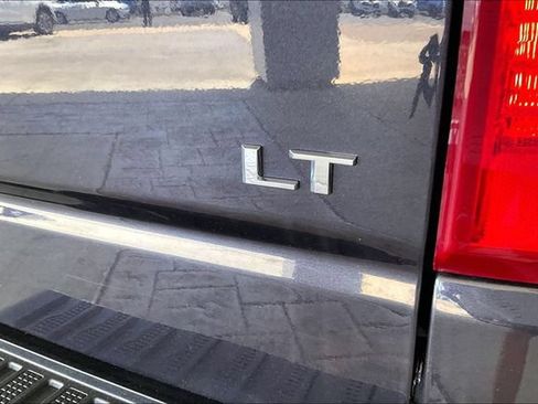 Used 2023 Chevrolet Silverado 1500 LT AWD/4WD image 22