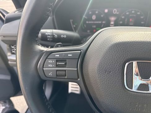 Used 2023 Honda Accord Sport image 20