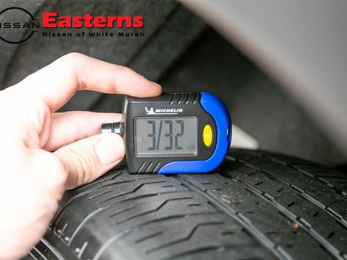 Used 2023 Nissan Rogue SV AWD/4WD image 28