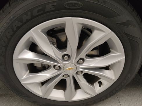 Used 2022 Chevrolet Malibu LT FWD image 31