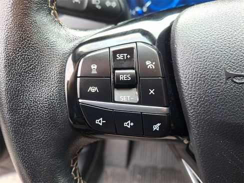 Certified 2022 Ford Escape Titanium w/ Titanium Elite Package image 17