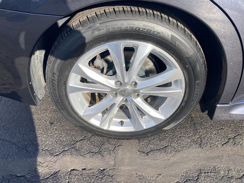 Used 2013 Subaru Legacy 3.6R Limited image 28