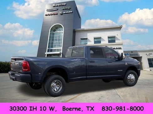 New 2026 RAM 3500 Laramie AWD/4WD image 4