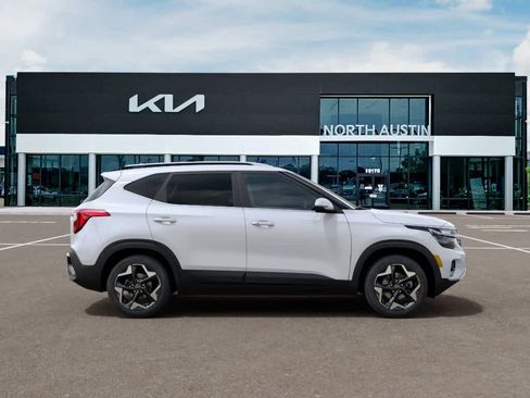 New 2026 Kia Seltos EX FWD image 7