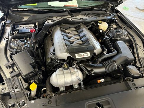 Used 2017 Ford Mustang GT Premium w/ Enhanced Security Package RWD image 24