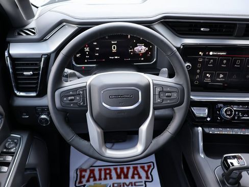 New 2026 GMC Sierra 1500 Denali w/ Denali Reserve Package image 17