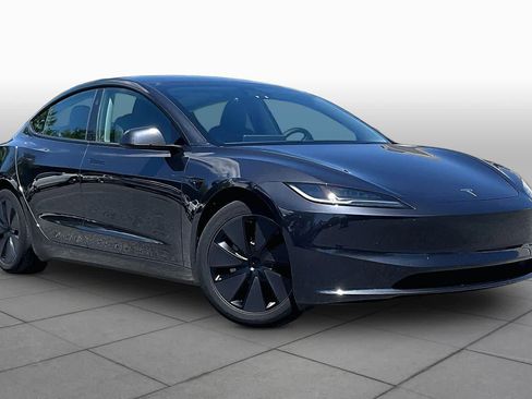 Used 2024 Tesla Model 3 Standard Range RWD image 2