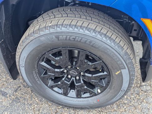 New 2026 Nissan Frontier SV w/ All-Weather Content Package AWD/4WD image 39