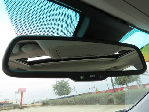 Used 2011 Lexus LS 460 image 29