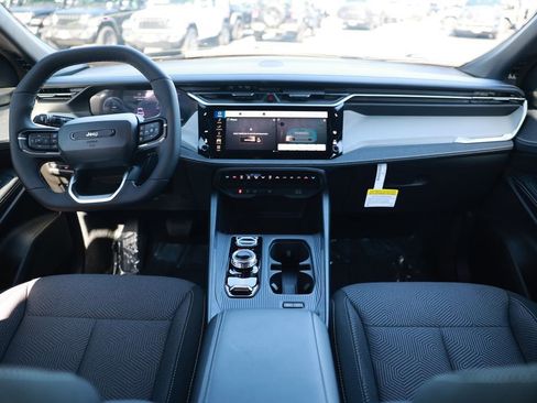 New 2026 Jeep Cherokee Laredo AWD/4WD image 22