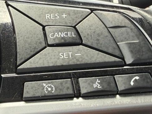 Used 2023 Nissan Altima 2.5 SR w/ SR Premium Package FWD image 19