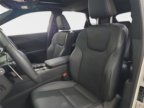 Certified 2025 Lexus RX 350 Premium image 15