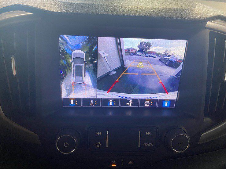Used 2022 GMC Terrain AT4 w/ Infotainment Package II AWD/4WD image 26