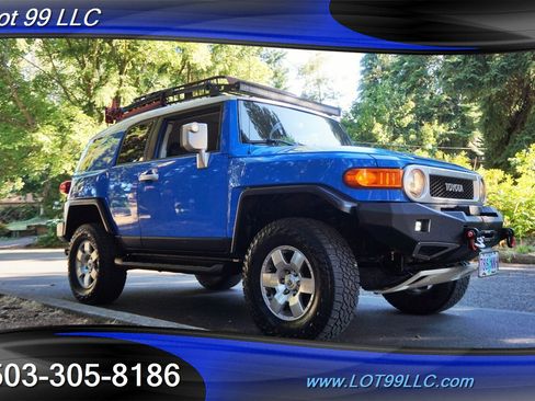 Used 2007 Toyota FJ Cruiser 4WD image 8