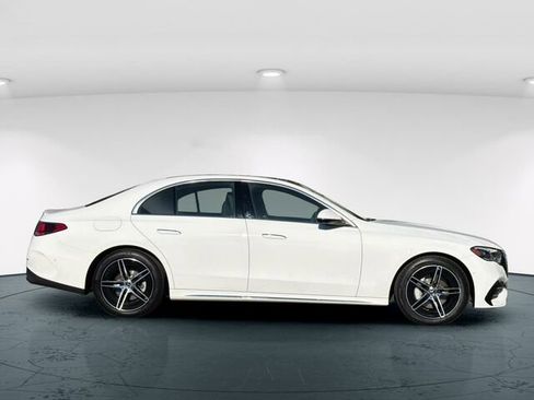 Used 2025 Mercedes-Benz E 350 Sedan image 8