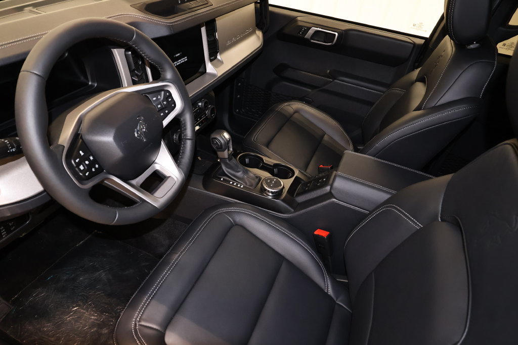New 2026 Ford Bronco Outer Banks AWD/4WD image 30