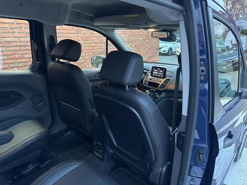 Used 2020 Ford Transit Connect XL image 44