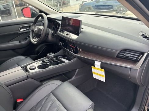 New 2026 Nissan Rogue Platinum AWD/4WD image 12