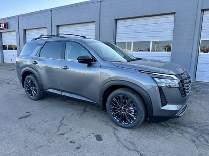 New 2026 Nissan Pathfinder SL