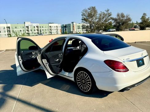 Used 2015 Mercedes-Benz C 300 4MATIC Sedan image 18