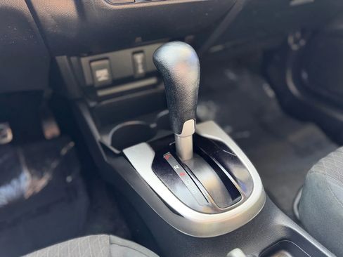 Used 2018 Honda Fit EX image 19