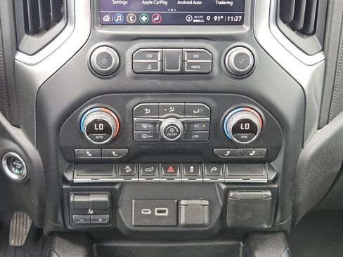 Used 2021 Chevrolet Silverado 1500 LT Trail Boss w/ Convenience Package II AWD/4WD image 19