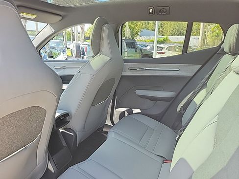 New 2026 Volvo EX30 Plus image 5