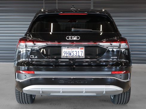 Used 2023 Audi Q4 e-tron Premium Plus w/ Premium Plus AWD/4WD image 13