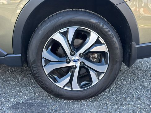 Certified 2022 Subaru Outback Limited AWD/4WD image 42