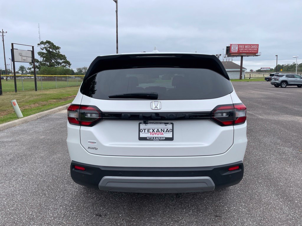 Used 2025 Honda Pilot EX-L image 6