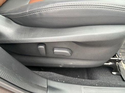 Used 2024 Subaru Forester Touring w/ POP Package 3 image 32